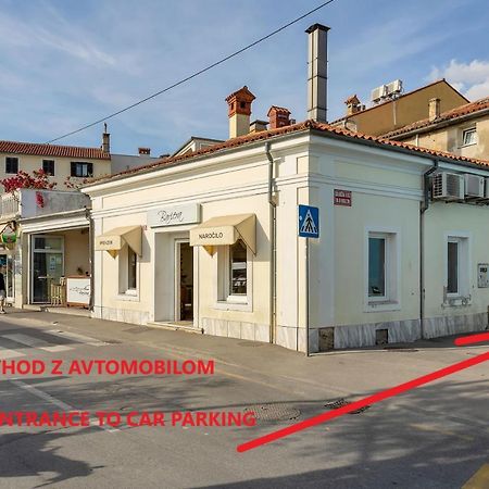 Vila Adriana Изола Экстерьер фото
